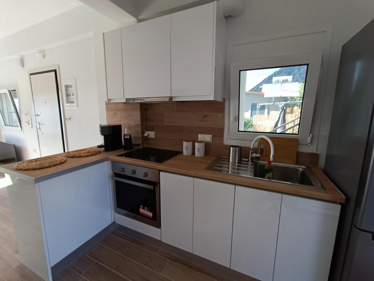 Evilenia Luxury Apartments Kalamata Zewnętrze zdjęcie
