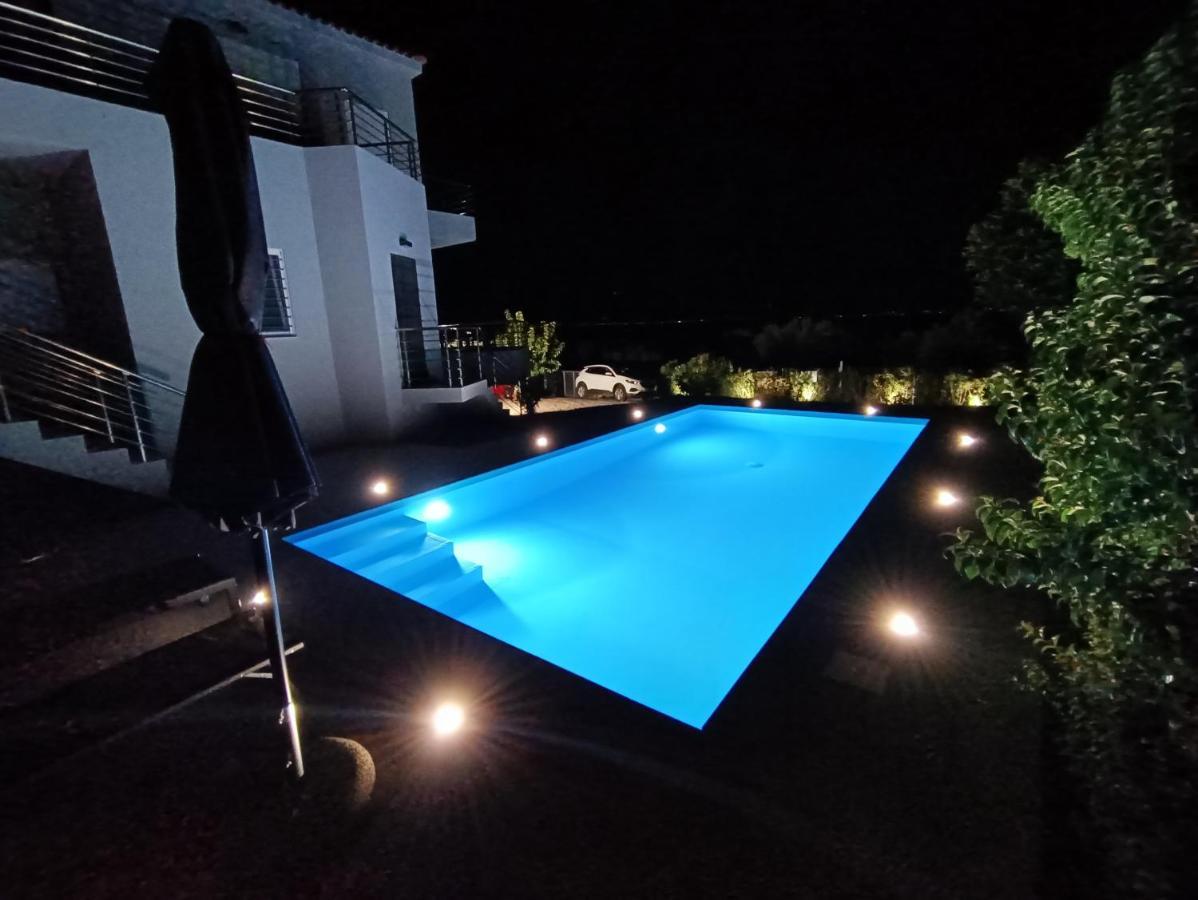 Evilenia Luxury Apartments Kalamata Zewnętrze zdjęcie