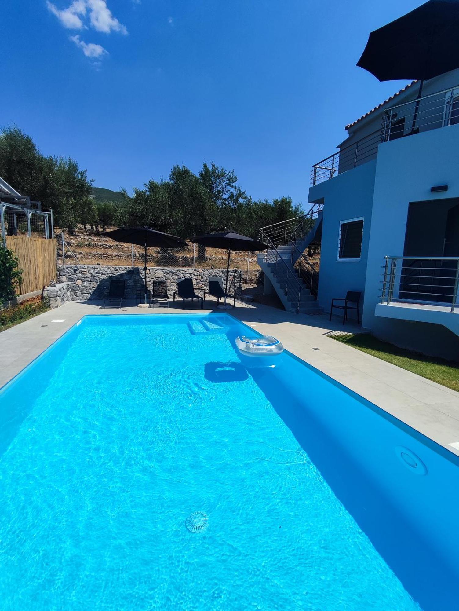 Evilenia Luxury Apartments Kalamata Zewnętrze zdjęcie